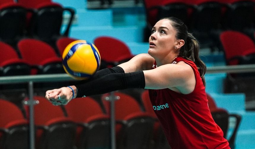 A Milli Kadınlar Kanada maçı hazırlıklarını sürdürdü!
