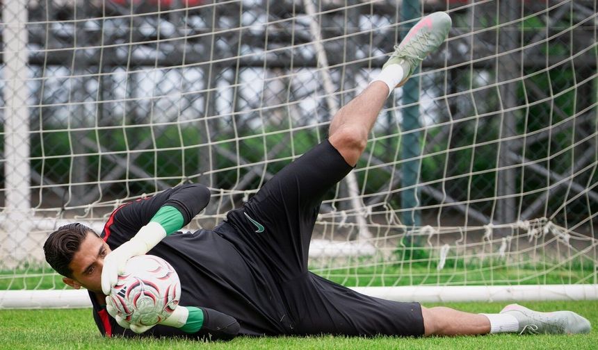 Amedspor hazırlıklarını Erzurum'da sürdürüyor!