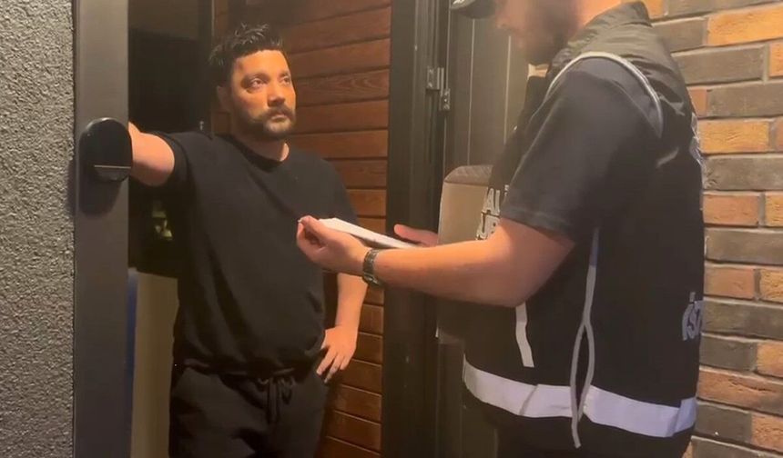 Oğuzhan Uğur'un gözaltına alındığı görüntü ortaya çıktı