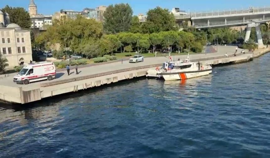 Haliç'te denize düşen tekne personelinin cesedine ulaşıldı