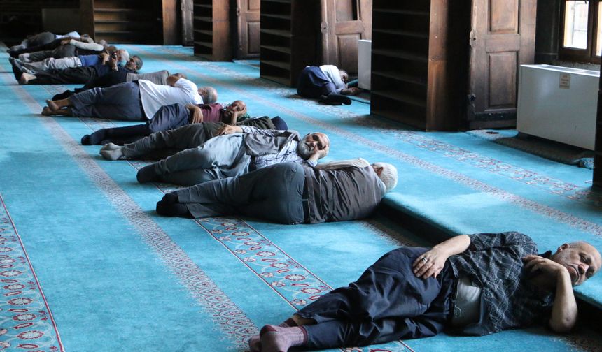 Diyarbakırlılar en serin yeri buldular