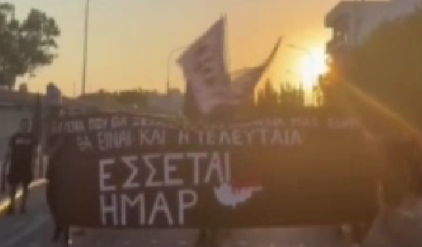 Kıbrıs’ta Rum tarafından Metehan Sınır Kapısı’nda provokatif gösteri