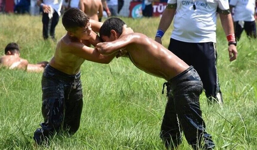 665. Tarihi Kırkpınar Yağlı Güreşleri başladı