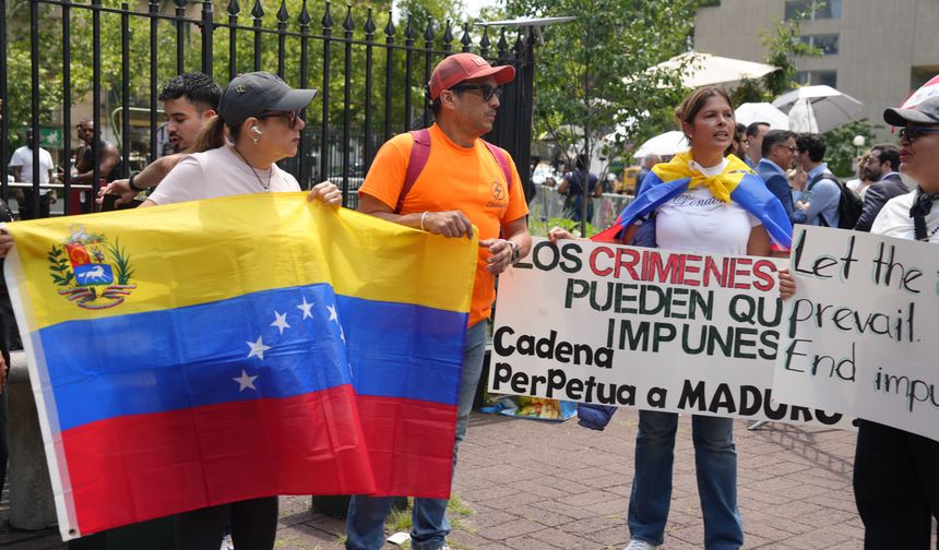 Maduro ve eşi, New York'ta hakim karşısına çıktı
