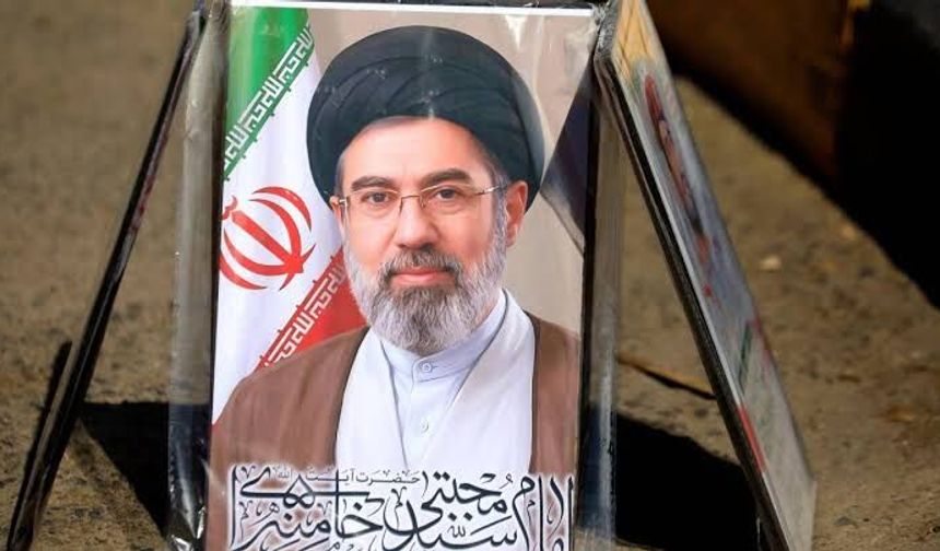Mücteba Hamaney: ABD Başkanı'nın imzasının kadar değersiz olduğu ortaya çıktı