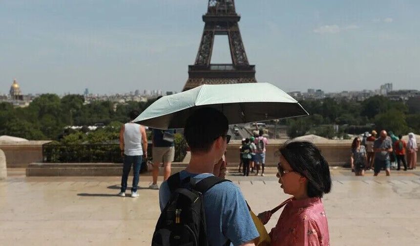 Fransa ve Belçika'yı sıcak hava dalgası vurdu