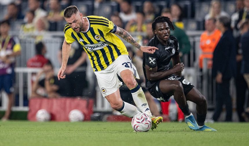 Fenerbahçe, Sturm Graz'ı 2-0 mağlup etti