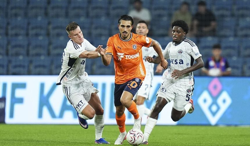 Başakşehir ile Kasımpaşa sahadan beraberlikle ayrıldı