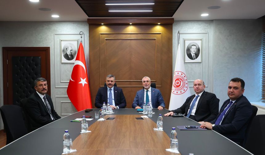 Bakan Işıkhan İçişileri Bakanı Çiftci ile bir araya geldi