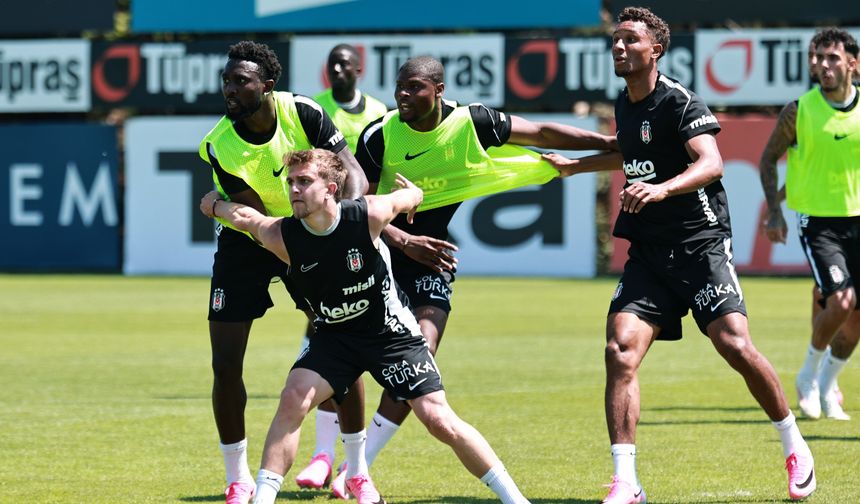 Beşiktaş'ta Hradec Kralove'ye bileniyor!