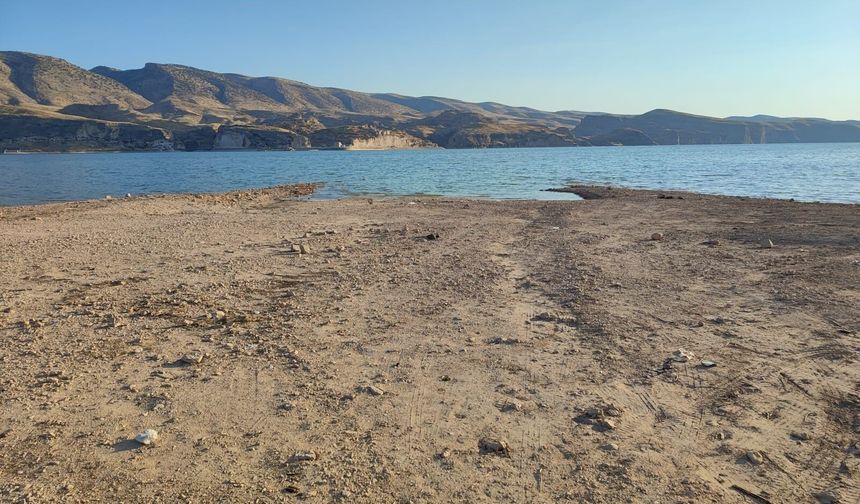 Hasankeyf’te baraj gölünde kadın cesedi bulundu