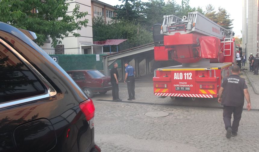 Erzurum Adliyesi'nde yangın: 2 kişi dumandan etkilendi