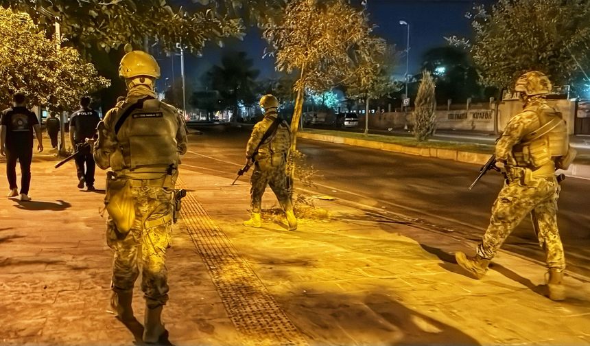 Diyarbakır'da özel harekat destekli 'şok' uygulama!