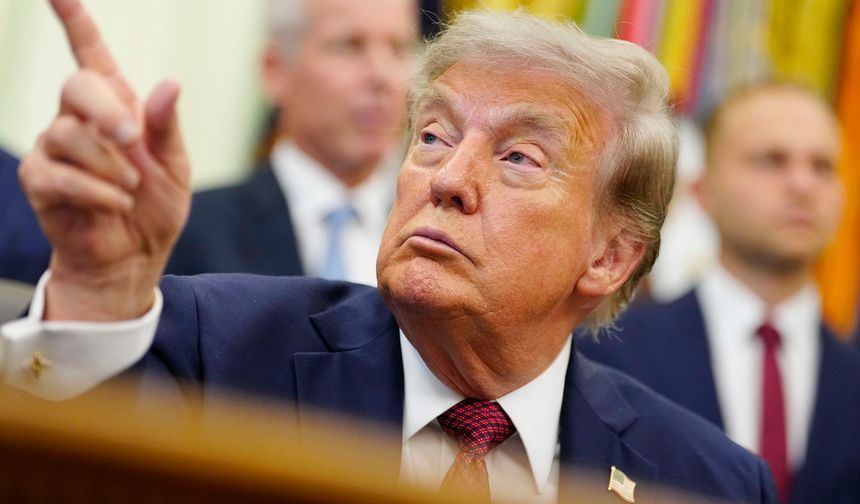 Trump’ın medya şirketi, 238 milyon dolar zarar açıkladı