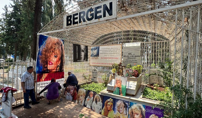 Bergen, ölüm yıl dönümünde mezarı başında anıldı