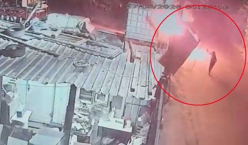 Oto galeriyi kundakladılar: 10 milyon TL haraç istediler