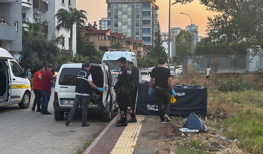 Adana’da alacak verecek kavgası kanlı bitti