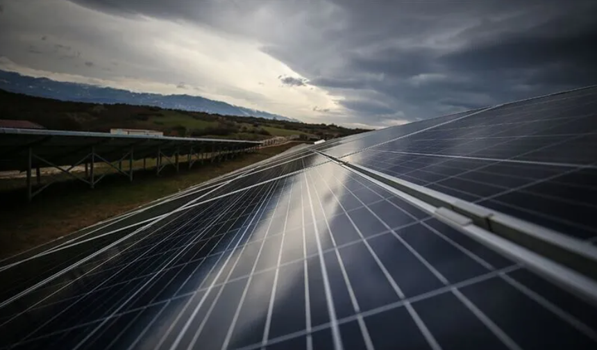 Güneş enerjisinde rekor üstüne rekor