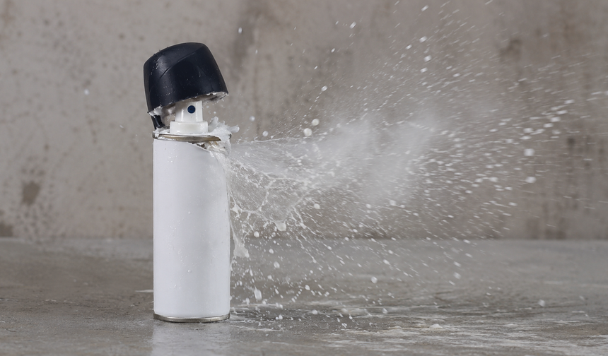 Küçükçekmece'de evde deodorant faciası