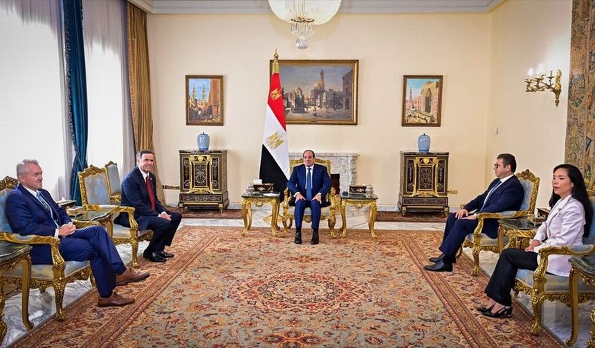 Sisi'den ABD-İran krizi için kapsamlı anlaşma çağrısı!