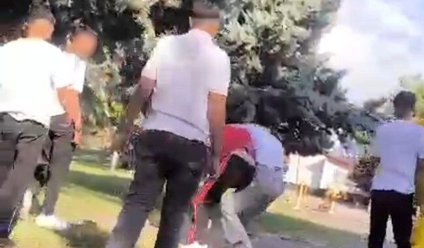 Akran şiddeti ve dehşet dakikaları kamerada!