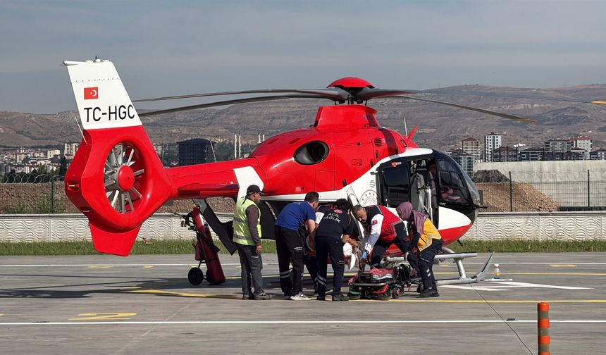 Ayı saldırısına uğrayan vatandaş için helikopter havalandı
