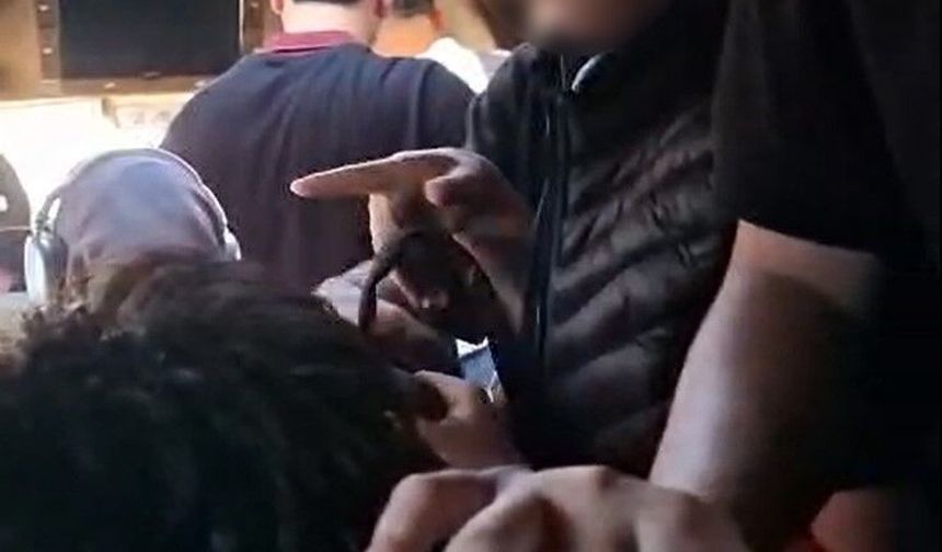 Öğrenciler serviste 'balık istifi' okula gidiyor