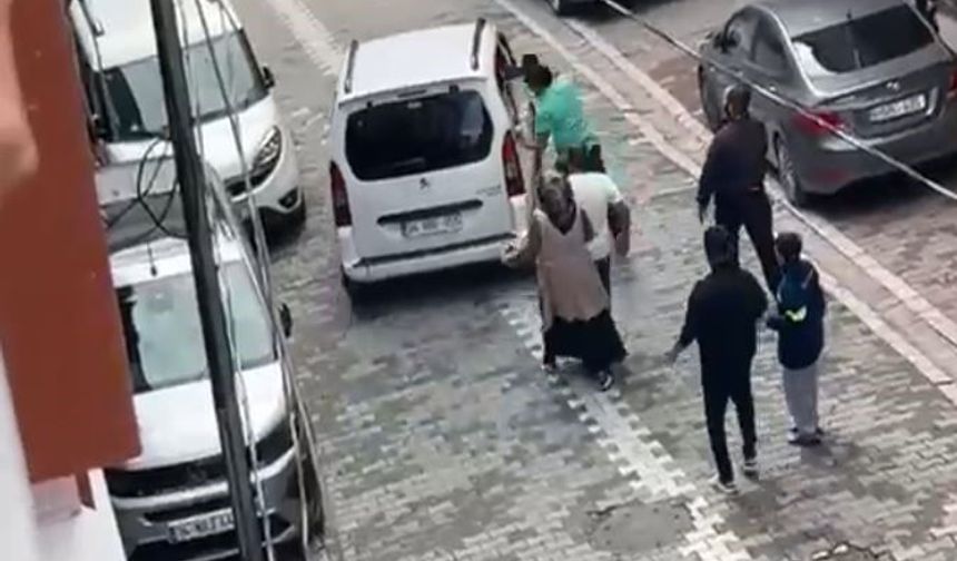 Olay çıkaran eski koca tekme tokat kovalandı!