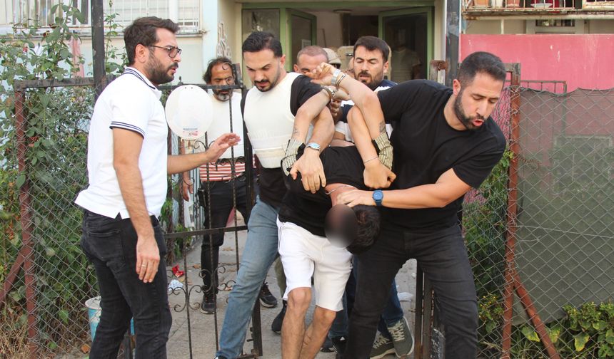 Önce ateş açtı, sonra el bombasının pimini çekti!