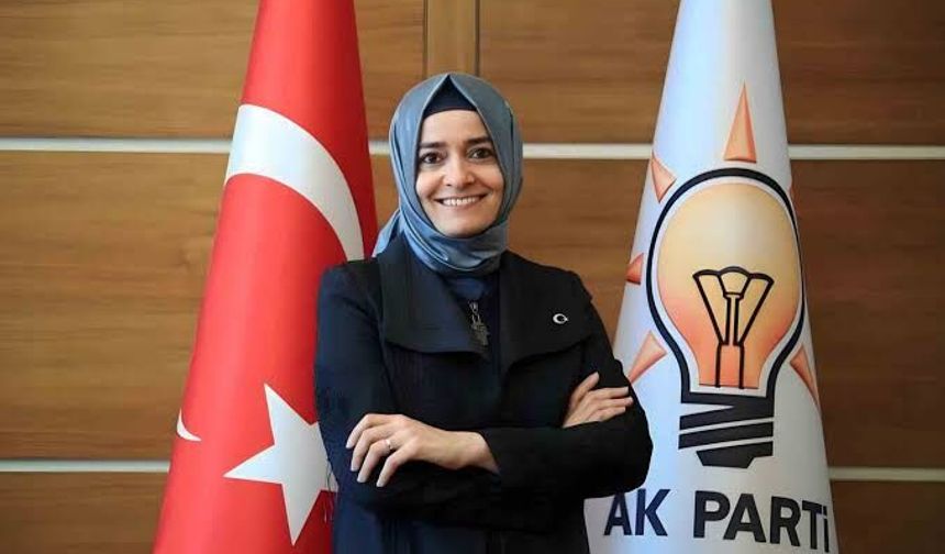 Fatma Betül Sayan Kaya istifasını açıkladı