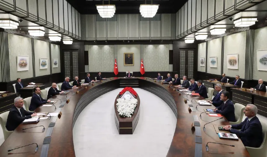 Kabine bu hafta toplanıyor. Gündemde hangi konular var?