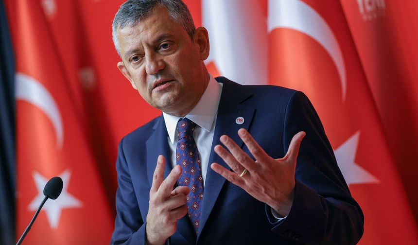 Özgür Özel: Biz bu çürümüş kara düzeni değiştirmek için yola çıktık!