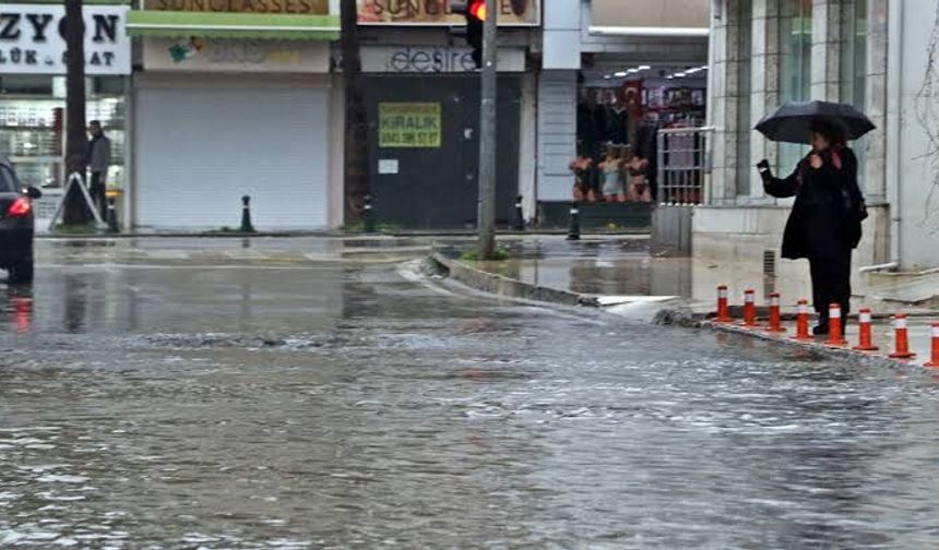 Meteoroloji’den 7 il için sarı kodlu uyarı: Sel ve su baskını riski