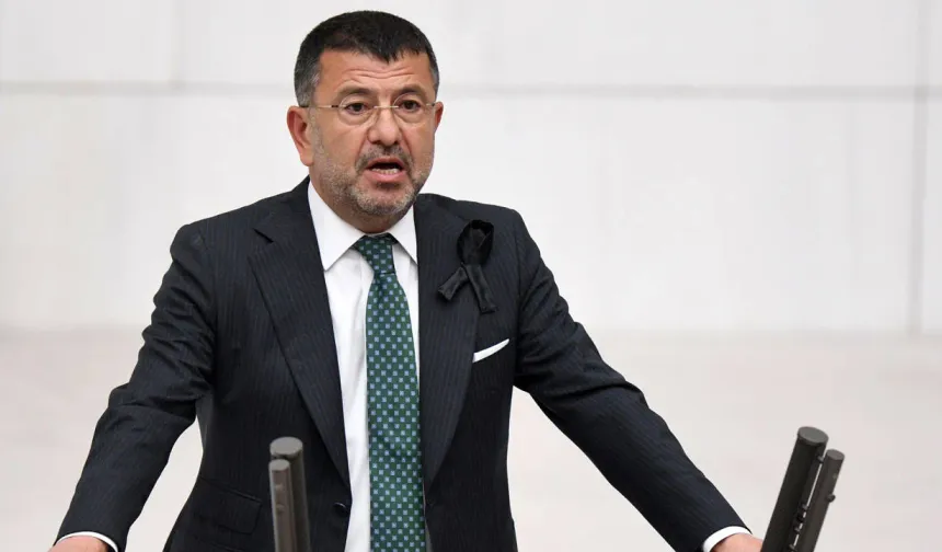 Veli Ağbaba hastaneye kaldırıldı