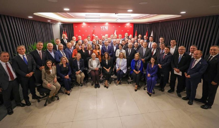 Özgür Özel'den Meclis açıklaması