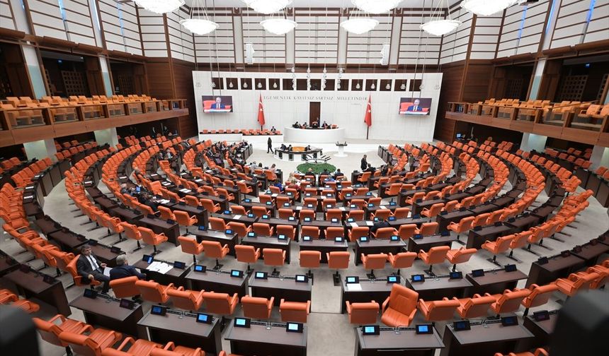 TBMM'de sandalye dağılımı değişti!