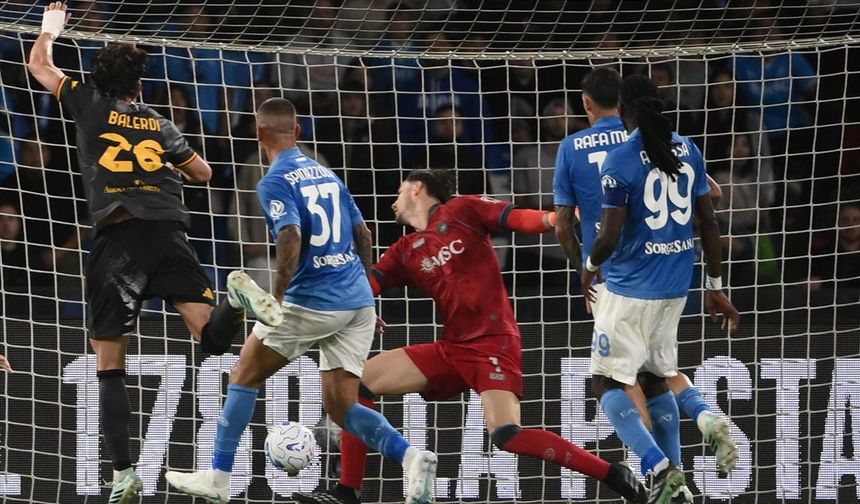 Napoli-Roma maçında 6 gollü düello!