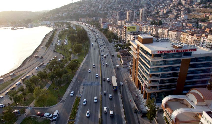 Bayraklı Belediyesine 5 ilde operasyon: Gözaltı sayısı 47'ye yükseldi