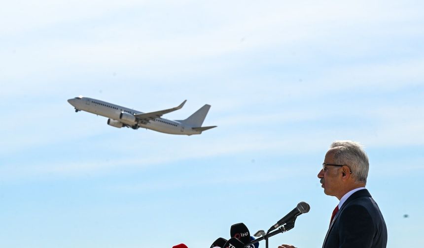 Bakan Uraloğlu: Türkiye nüfusunun 2 katından fazla yolcuya hizmet verdik