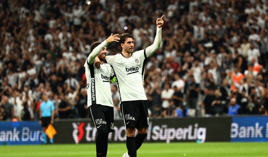 Beşiktaş’ın hücum hattına övgü!