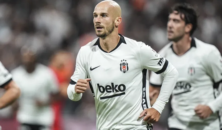 Beşiktaş'tan Vaclav Cerny için sakatlık açıklaması