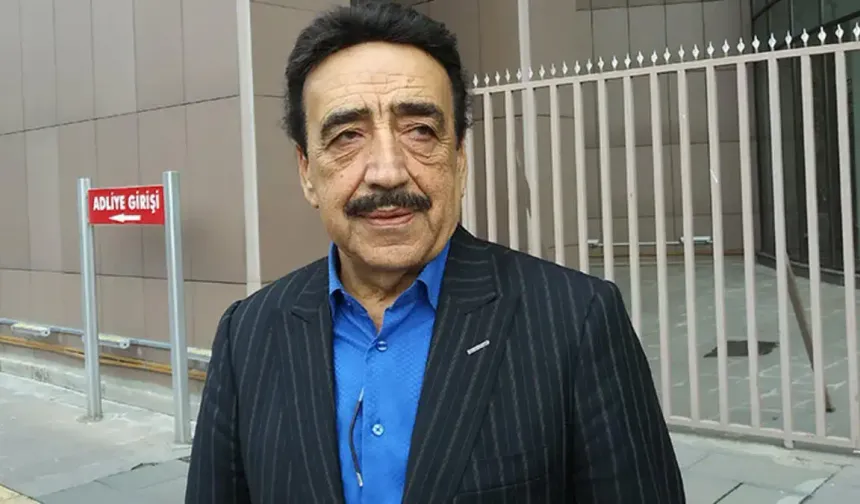 Hakkı Bulut sahnede fenalaştı! Hastaneye kaldırıldı