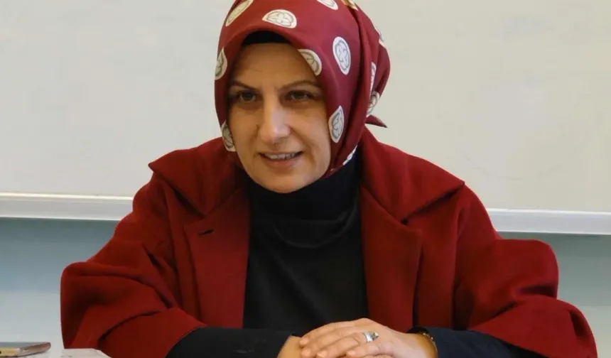 Fatma Betül Sayan Kaya’nın yerine Hülya Terzioğlu getirildi