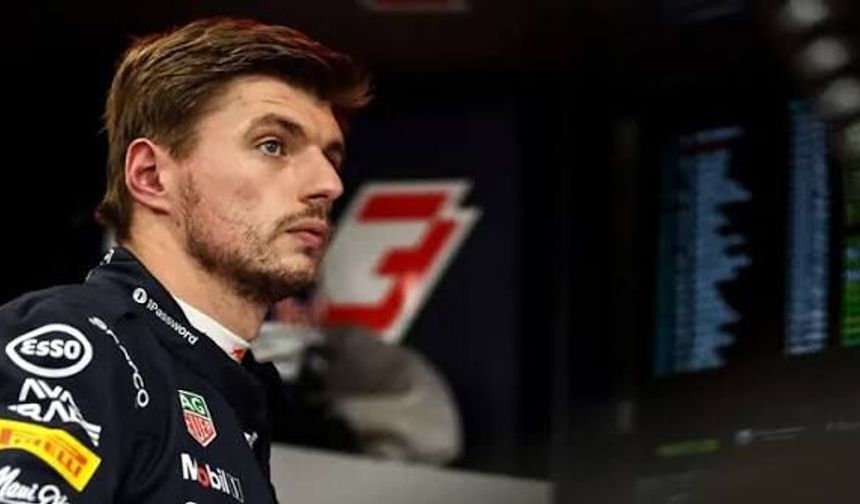 Singapur'da kazanan Max Verstappen