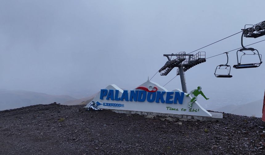 Palandöken’de kar yağışı etkili oluyor