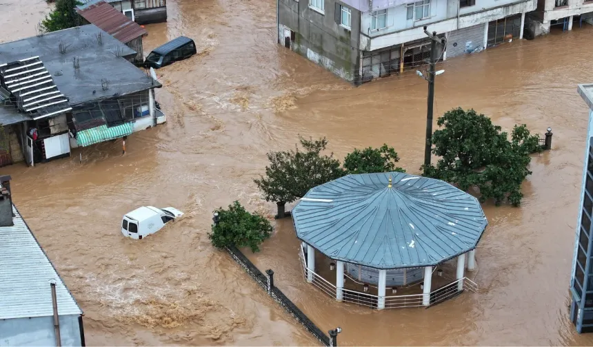 Sakarya'da sağanak tehlike arz ediyor