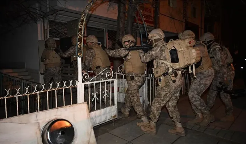 Ankara merkezli DEAŞ operasyonu: 16 şüpheli yakalandı