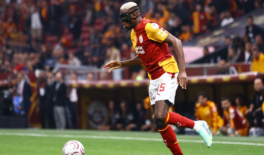 Victor Osimhen 35 gün sonra sahada
