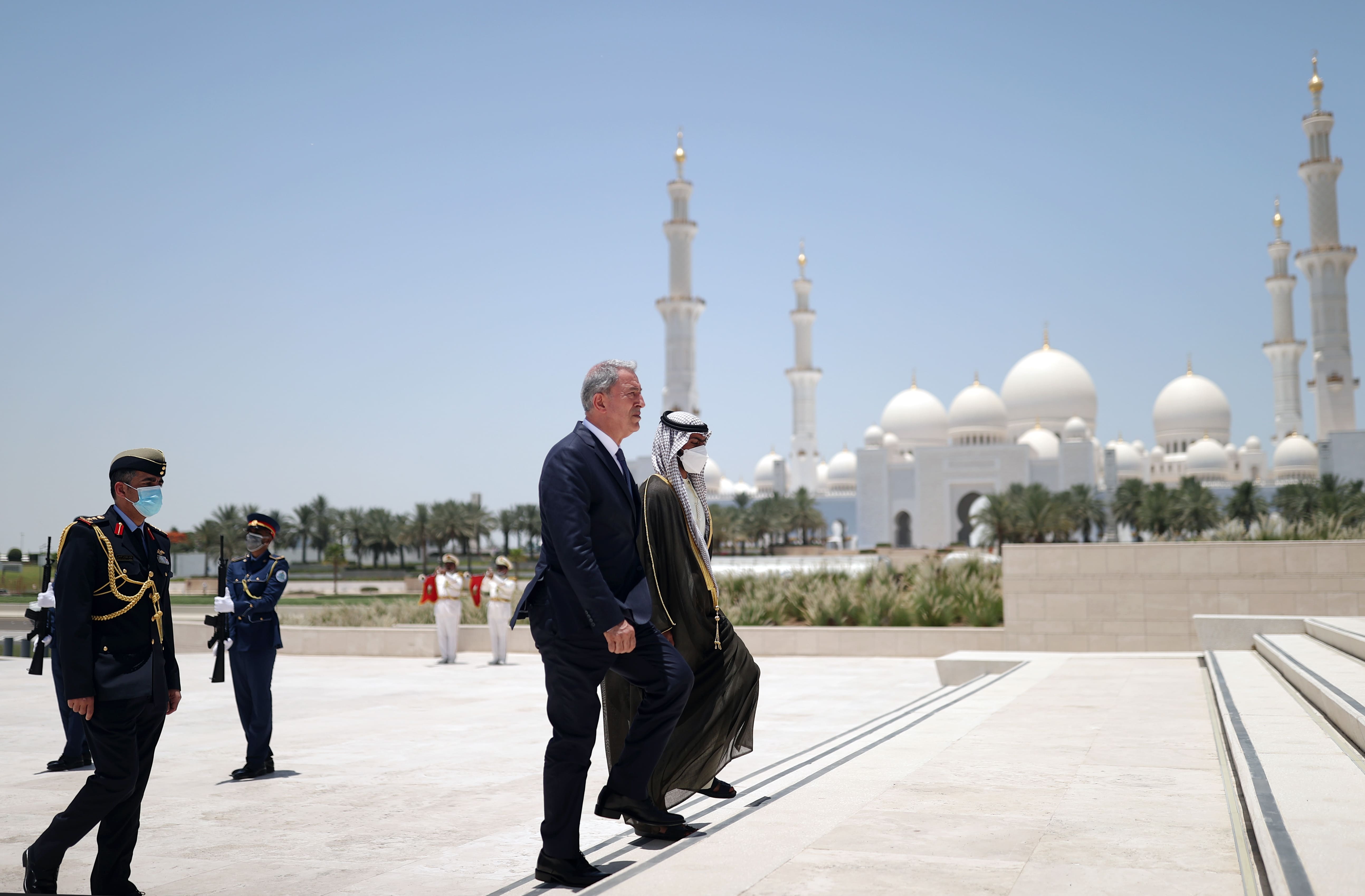 AA-20220530-28022233-28022227-MILLI_SAVUNMA_BAKANI_AKAR_BAE_SAVUNMA_BAKANI_AL_BOWARDI_ILE_GORUSTU