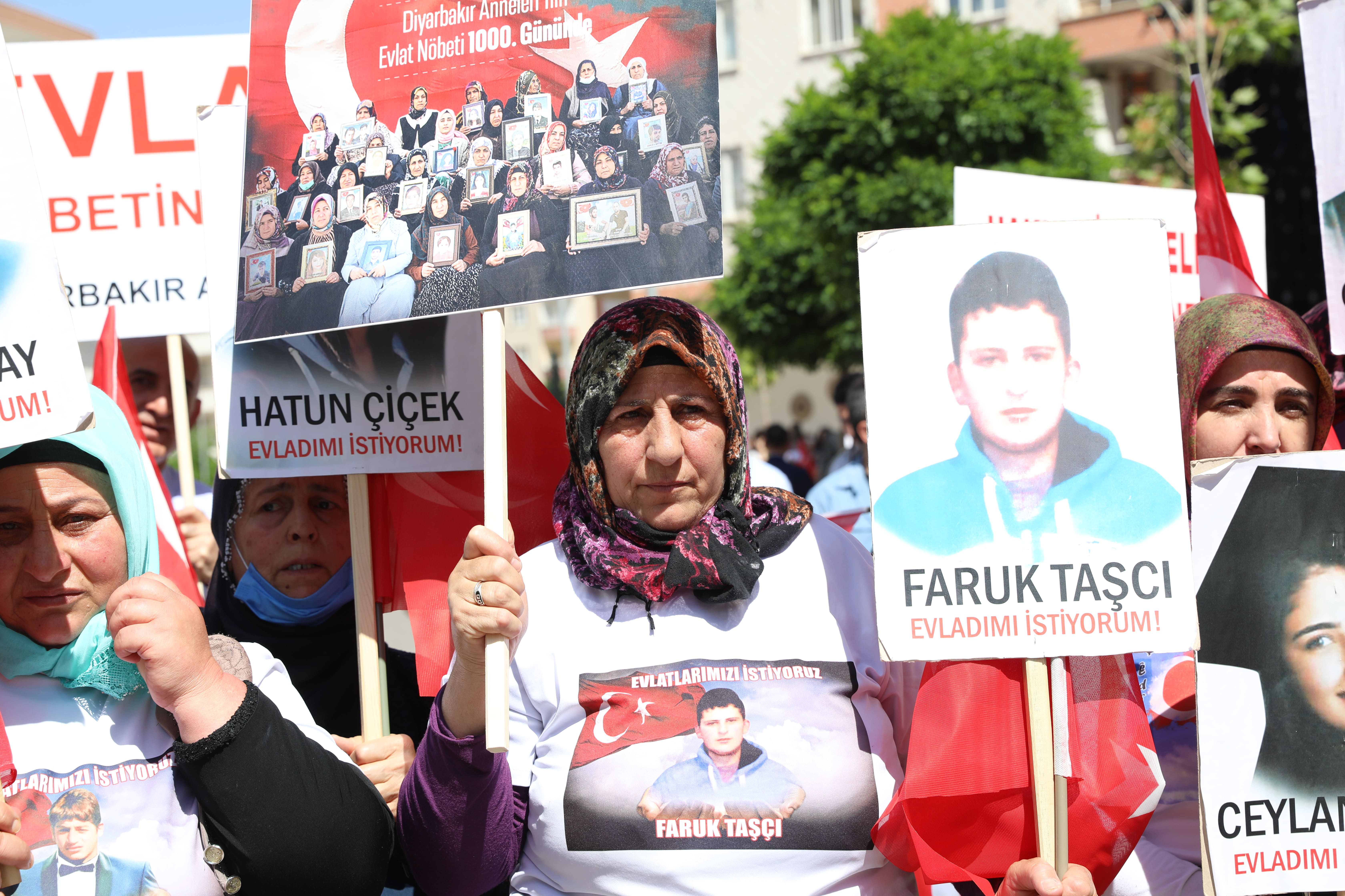 AA-20220529-28013189-28013175-DIYARBAKIR_ANNELERININ_OTURMA_EYLEMI_1000INCI_GUNUNDE